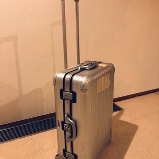 RIMOWA 最高峰 シルバーインテグラル | www.debbiejorde.com