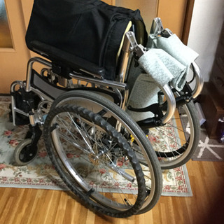 再値下げ 高松作所製 軽量自走式車椅子 中古 クッション付き