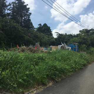 駐車場、資材置き場等に貸します