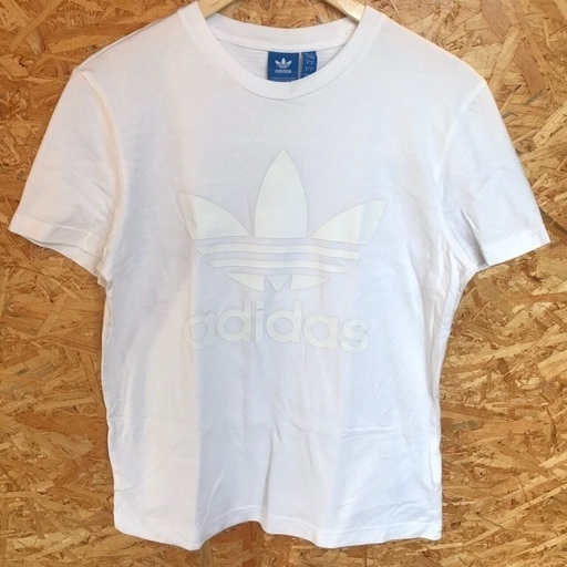 Adidas Tシャツ レアプリント 男女兼用 白 白 Tac 郡山のtシャツ レディース の中古 古着あげます 譲ります ジモティーで不用品の処分