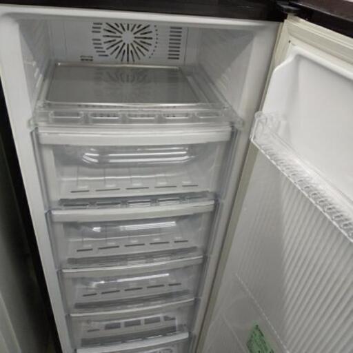 三菱2016.140リットル、フリーザー、冷凍庫です。