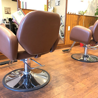 【引き取り限定】 スタイリングチェア サロン椅子 セット椅子 美容室 BARBERPUB サロンチェア スタイリングチェア 理容椅子 セット