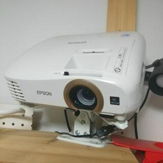 エプソンの高画質プロジェクター　EH-TW5350 EPSON