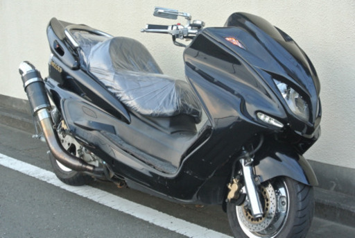【YAMAHA マジェスティ】オールブラック！！スピーカー４発、シート新品！！ YAMAHA マジェスティ】オールブラック！！スピーカー4発、シート新品！！