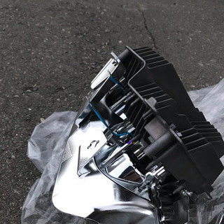 トヨタ SAI LEDヘッドライト