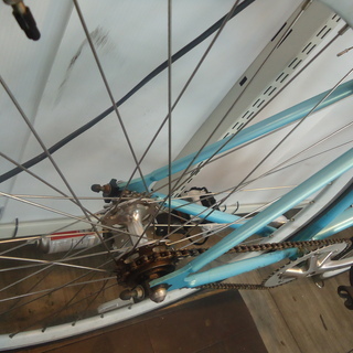 【エコプラス小倉南店】フジ ピストバイク FEATHER ☆スタッフ向井オススメ☆ 自転車 チャリ スポーツ車 エコプラス小倉南店】フジ ピストバイク FEATHER ☆スタッフ向井