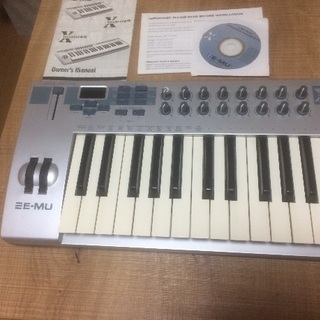 MIDIキーボードあげます