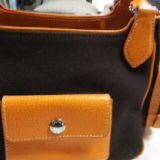 PRADA キャンパストート 美品