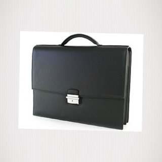 新品同様　CARTIER　L1000700パシャ ブリーフケース　カルティエ バッグ