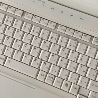 東芝ダイナブック最新Windows10 メモリ4GBノートパソコン