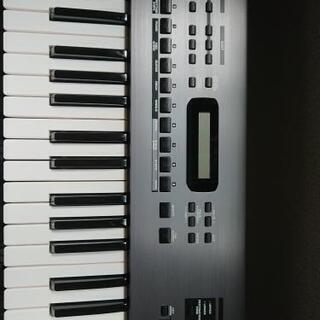 シンセサイザー ローランド RSー50