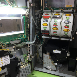 値引中‼️パチスロ✨機動戦士 ガンダム⭐︎ONE YEAR WAR