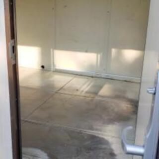 プレハブあります。