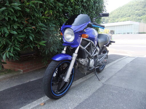 ホンダ　VTR250(MC33)　キャブ車　チェーン＆スプロケ前後新品交換済み　盗難防止装置付　オイル交換済み　自賠責令和2年8月まで　書類有