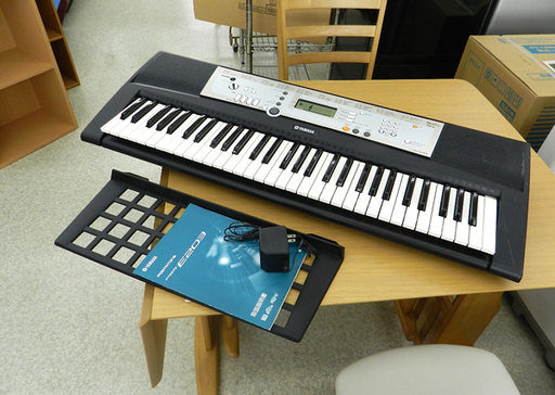YAMAHA/ヤマハ 電子キーボード ポータトーン 61鍵盤 PSR-E203