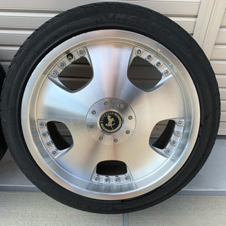 245/40ZR19 ディッシュホイール アルファード