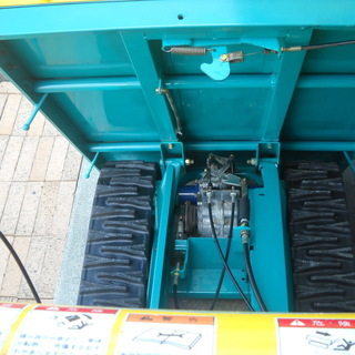 クボタ・築水キャニコム・立ち乗り手動ダンプ・農業機械・運搬車