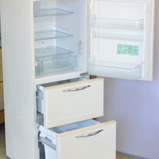 日立の廃盤 人気冷蔵庫 可愛い取っ手付き 3ドア R-S27YMV C形 265L 