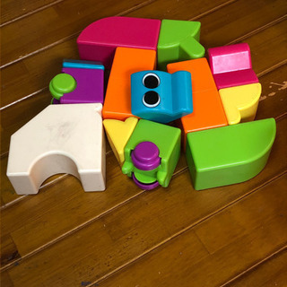知育玩具 磁石ブロック