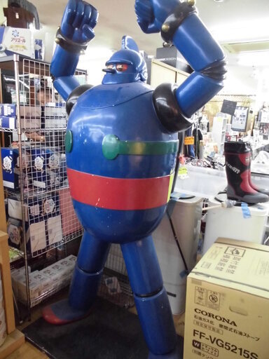 鉄人28号 特大フィギュア 初期型 高さ約2m コレクター 店舗用 ディスプレイ 昭和レトロ　西岡店