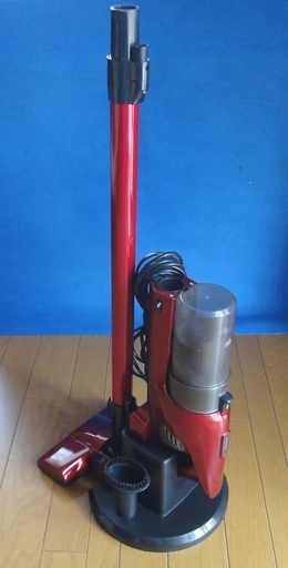 サイクロン スティッククリーナー　ハンディ掃除機　綺麗です　DT-SCV1701