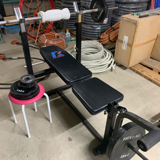 ベンチプレスMAX100kg