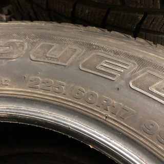 225/60R17 BS 4本セット　アルファード　エクストレイル　フォレスター等に