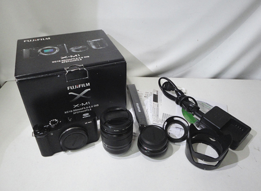 FUJIFILM X-M1 ダブルレンズキット ミラーレス デジタル一眼カメラ 1630万画素 XC16-50mm F3.5-5.6/XF27mm F2.8 富士フィルム フジ