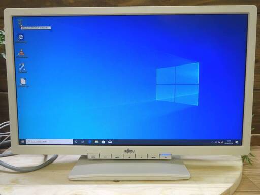 新品SSD240GB メモリ8GB Core i3 液晶セット】富士通 デスクトップ