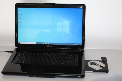 お譲りします。DELL inspiron 1545。　 最新　Windows10　 vol ⑤