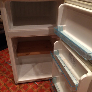 小型の冷蔵庫！