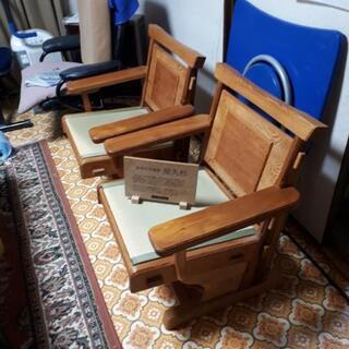 [値下げ]屋久杉でできた衝立と椅子を譲ります‼️