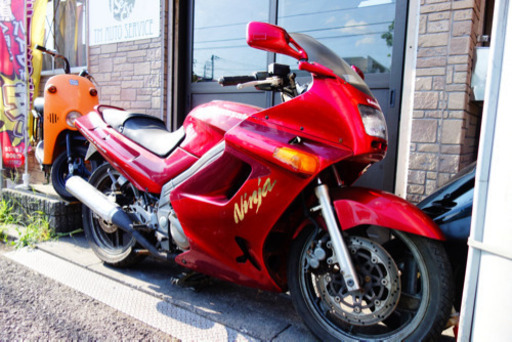 カワサキ ZZR250 単車 250cc 赤