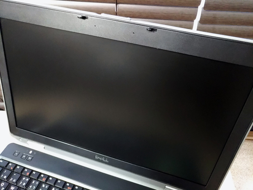 ☆発送OK☆【美品】DELL LATITUDE E6530【Core i7-3520M x 新品SSD 