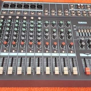 ミキサー　YAMAHA　Mixer　MM1402（14チャンネル）　