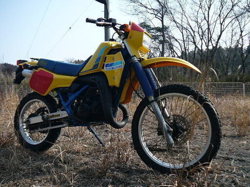現状引き渡し　ＳＵＺＵＫＩ　スズキ　RH250　２ストロークオフロード♪