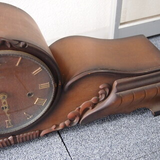 ヘルムレ　ドイツ製　ゼンマイ式置時計　動作品