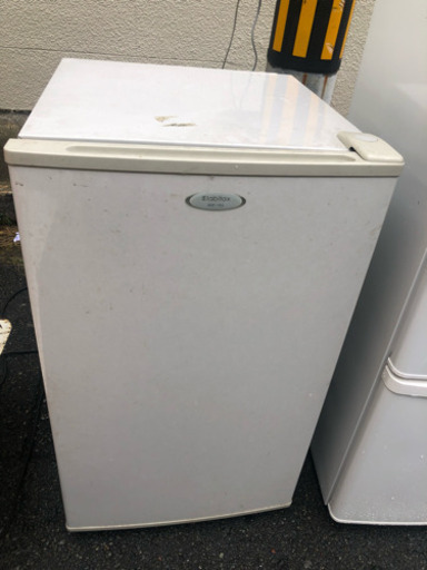 配達込 Elabitax/アビテラックス 縦型冷凍庫/冷凍ストッカー ECF
