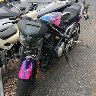 ヤマハ R1-Z