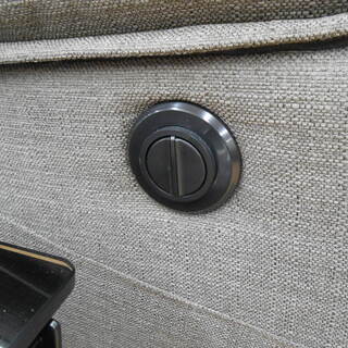 2017年製 布製 2人掛け 電動リクライニングソファ グレー系 座面硬め 幅180×奥90×高98cm ☆ PayPay(ペイペイ)決済可能 ☆ 札幌市 清田区 平岡