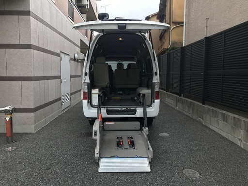 ☆格安 福祉 レンタカー 1日8,000円~ キャラバン 車いすリフト ☆格安 福祉 レンタカー 1日8,000円~ キャラバン 車いすリフト
