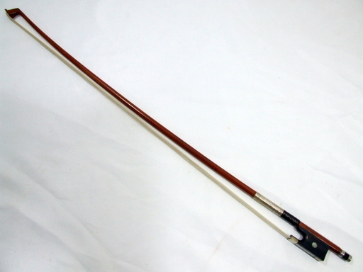 メンテ済み 超希少 分数 1/2 スズキバイオリン 虎杢 No540 1978年 杉藤 弓 美品ケース  アジャスター内蔵テールピース 手渡し 全国発送対応 中古バイオリン 愛知県清須市より 現在の新品定価 24万円 メンテ済み 超希少 分数 1/2 スズキバイオリン 虎杢 No540 1978年 杉藤