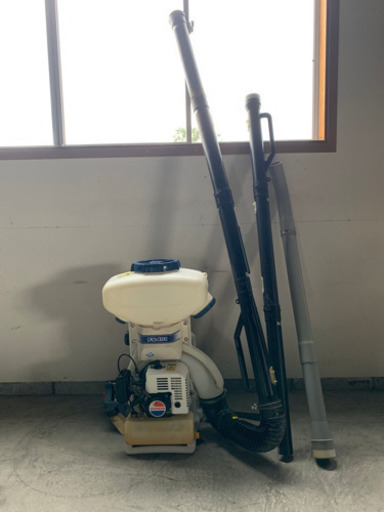 ヤンマー エンジン式背負い 動力散布機 FS401