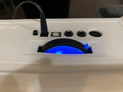 Studiologic Numa White MIDI鍵盤