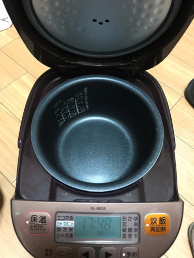 炊飯器 美品 引き取り限定  9月8日まで