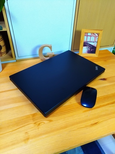 大容量500GB★　高級感のあるモダンブラックLenovo☆　最新Windows10♪　メモリ4GB♪　Lenovo　レノボ　64Bit　黒　　15.6インチ 　ノートパソコン　無線LAN　Wi-Fi対応 　DVDドライブ