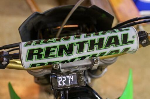 埼玉県富士見市から250SB/Dトラッカー