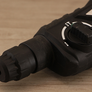 HITACHI KOKI 日立　ロータリーハンマドリル　DH28PCY　28mm　(8UD3379YGGsnx)