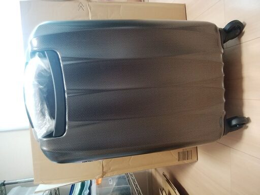 新品未使用　アメリカンツーリスタースーツケース本体サイズ:H:55cm/W:35cm/D:25cm 容量: 32L