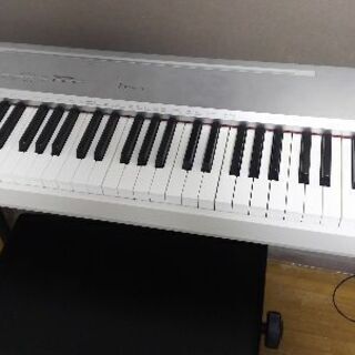 電子ピアノPrivia PX-150